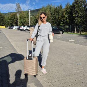 klasyczny dres